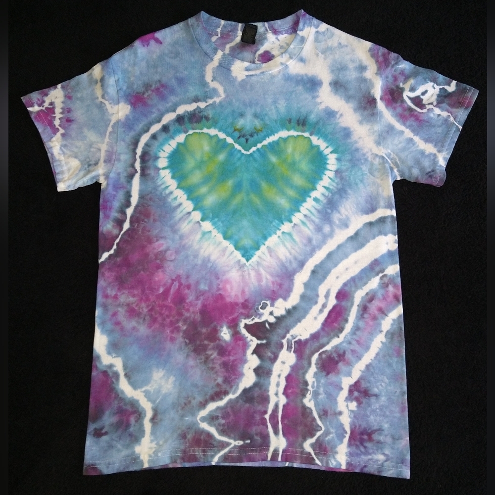 Blue & Green Heart W/ Purple & Periwinkle Geode Ice Dye Tie Dye T Shirt ~ Sz S